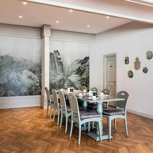 Genova Old City Hotel
